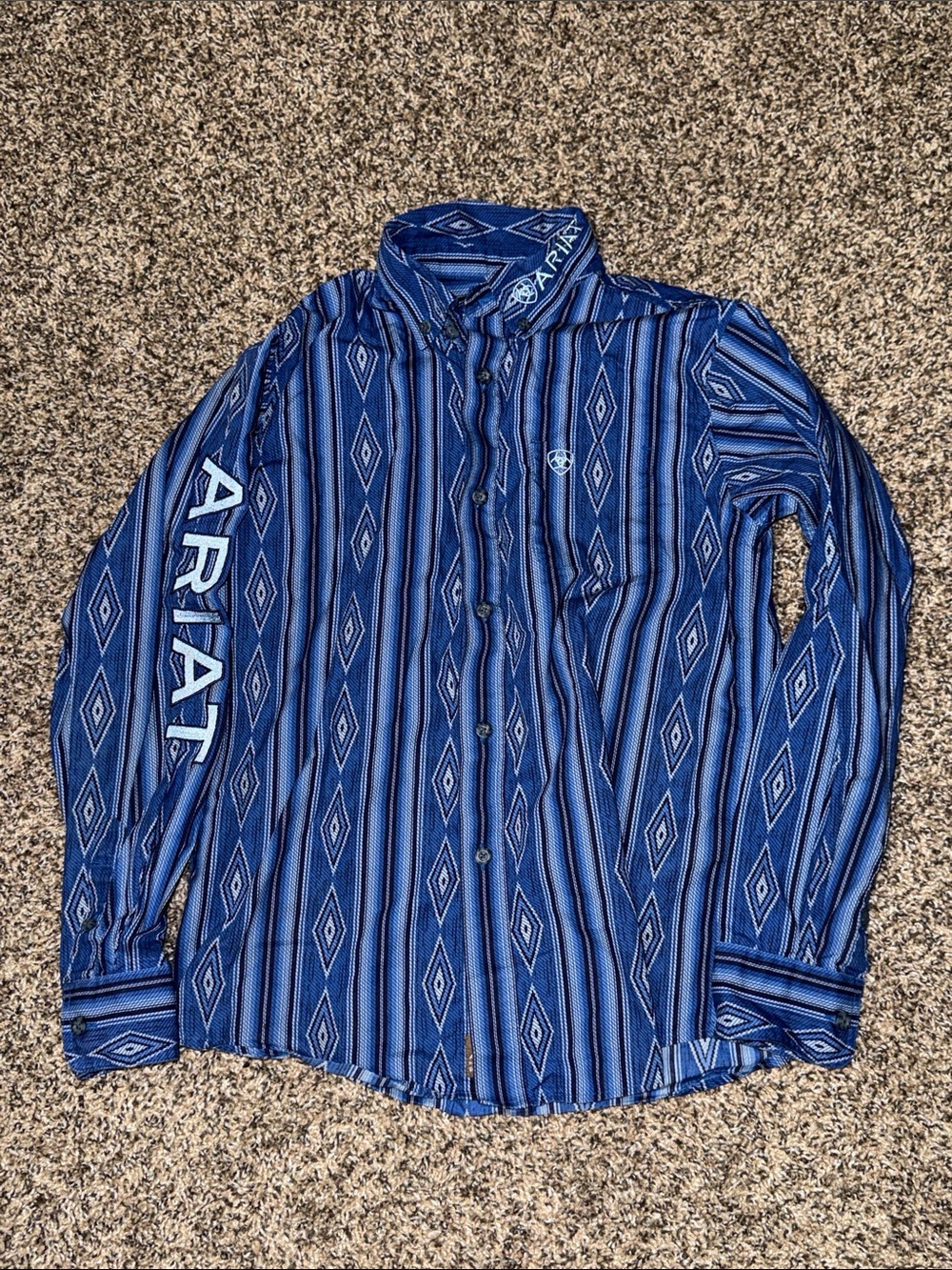 Ariat Boys Button-Down Shirt size Medium 10/12